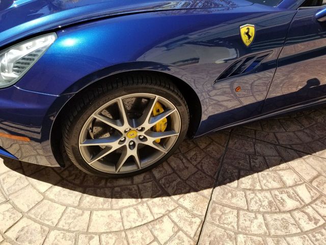 2012 Ferrari California 2dr Convertible - 20007536 - 35