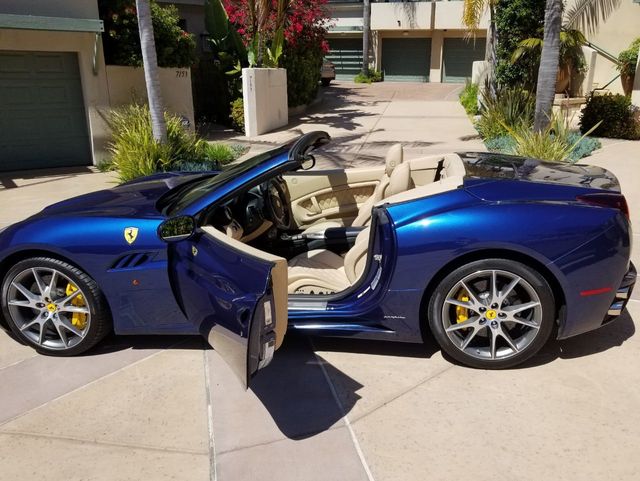 2012 Ferrari California 2dr Convertible - 20007536 - 8