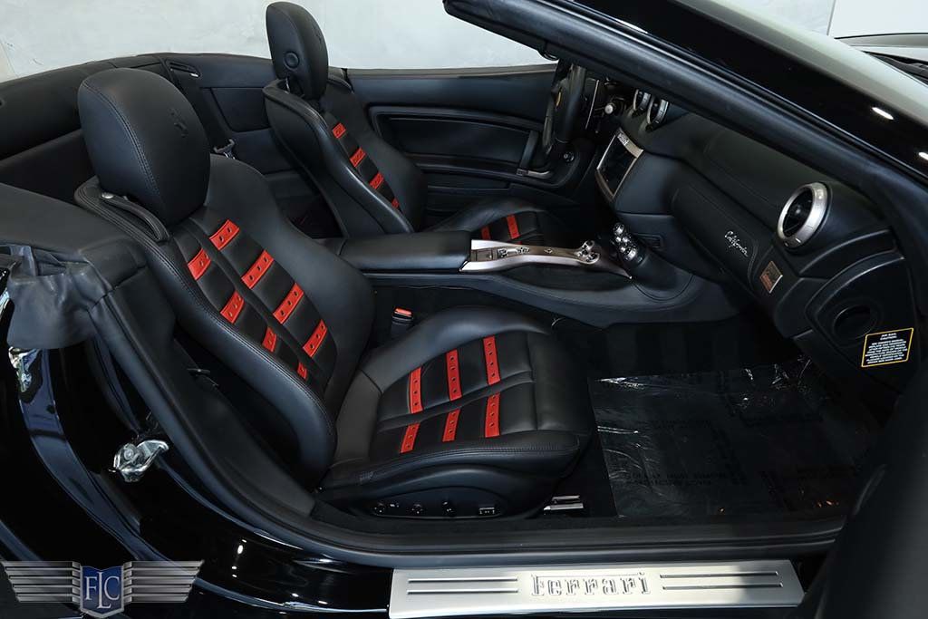 2012 Ferrari California 2dr Convertible - 22890913 - 13
