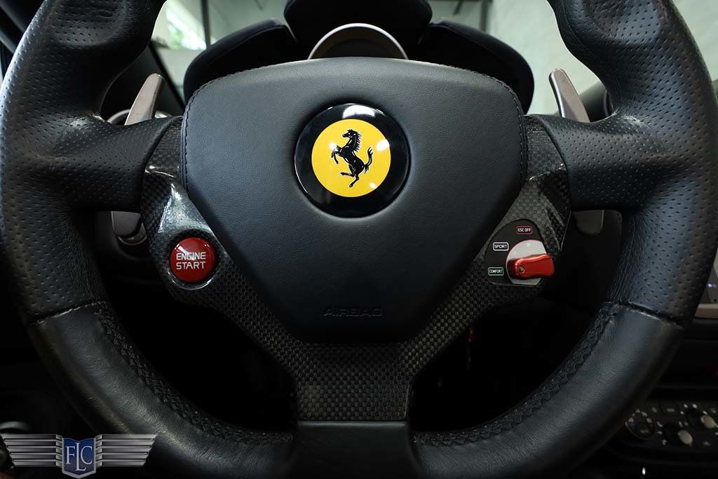 2012 Ferrari California 2dr Convertible - 22890913 - 25