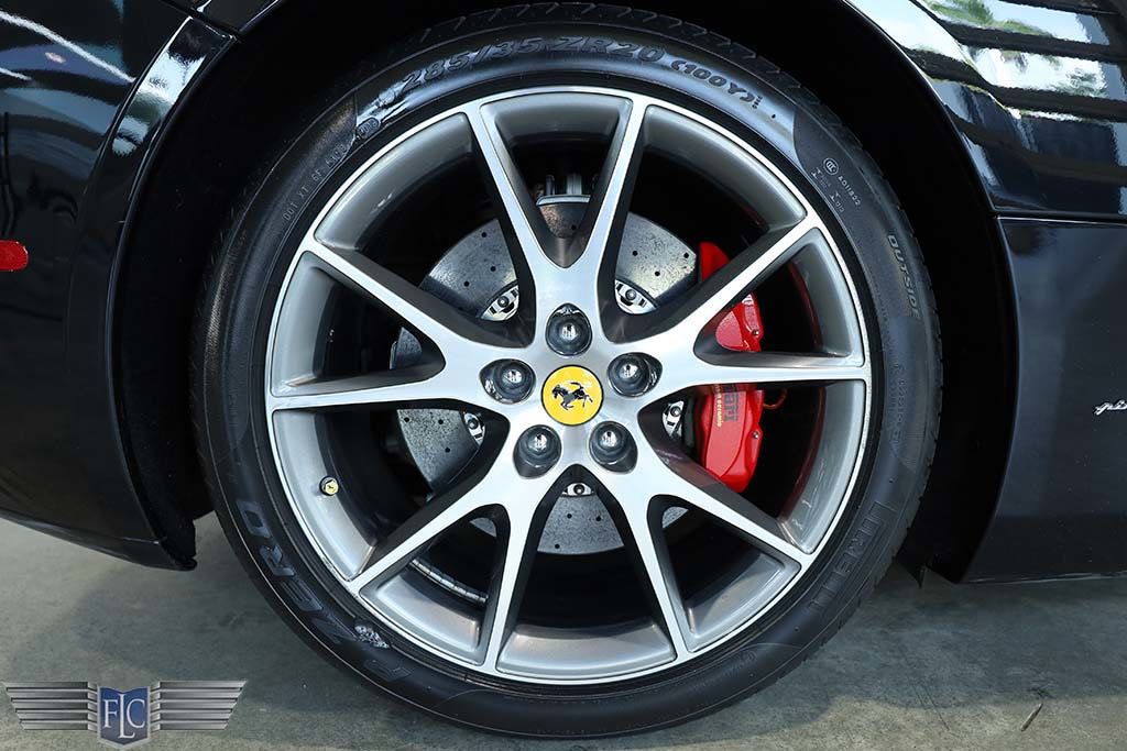 2012 Ferrari California 2dr Convertible - 22890913 - 32
