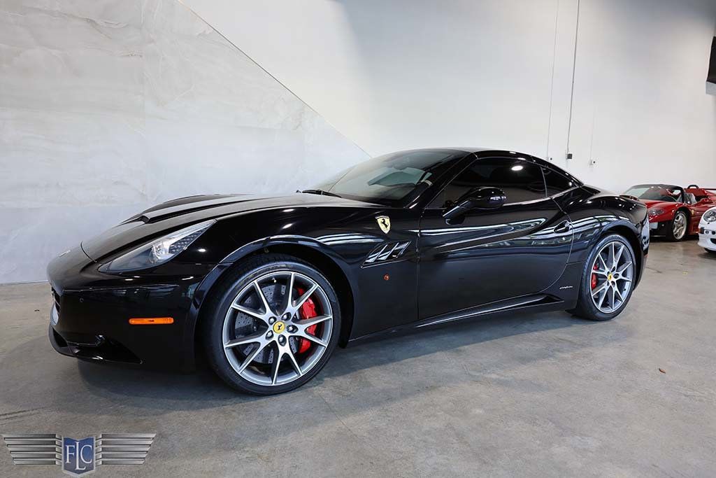 2012 Ferrari California 2dr Convertible - 22890913 - 3