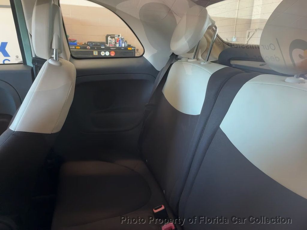 2012 FIAT 500 500c Convertible Pop - 22944160 - 7