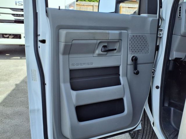 2012 Ford E350 14' Box Van w/Liftgate - 22867125 - 16