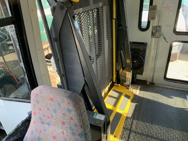 2012 Ford E350 SD PEOPLE MOVER MINI BUS LOW MILES MECHANIC SPECIAL - 21878819 - 9