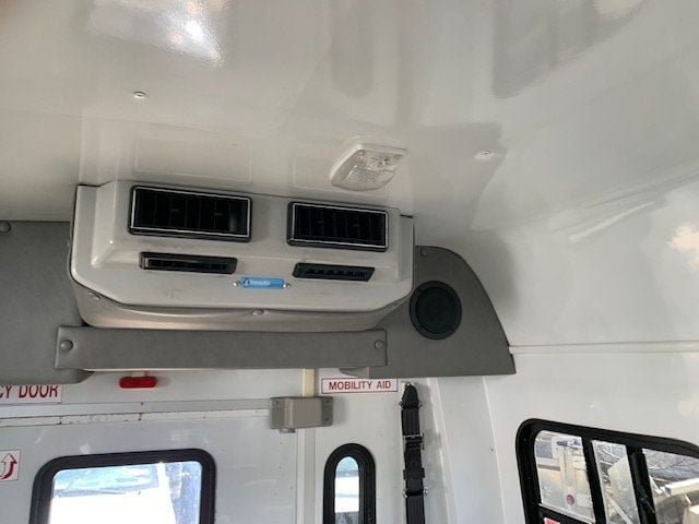 2012 Ford E350 SD PEOPLE MOVER MINI BUS LOW MILES MECHANIC SPECIAL - 21878819 - 14