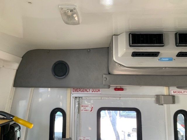 2012 Ford E350 SD PEOPLE MOVER MINI BUS LOW MILES MECHANIC SPECIAL - 21878819 - 15