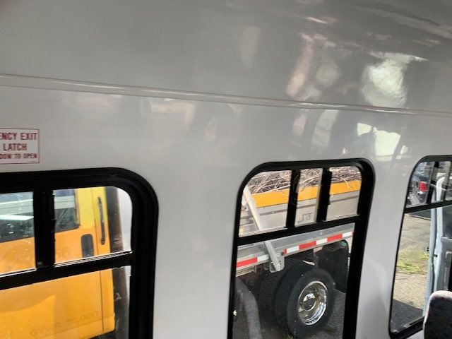 2012 Ford E350 SD PEOPLE MOVER MINI BUS LOW MILES MECHANIC SPECIAL - 21878819 - 17