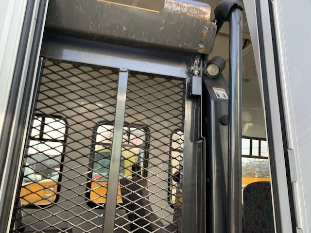 2012 Ford E350 SD PEOPLE MOVER MINI BUS LOW MILES MECHANIC SPECIAL - 21878819 - 44