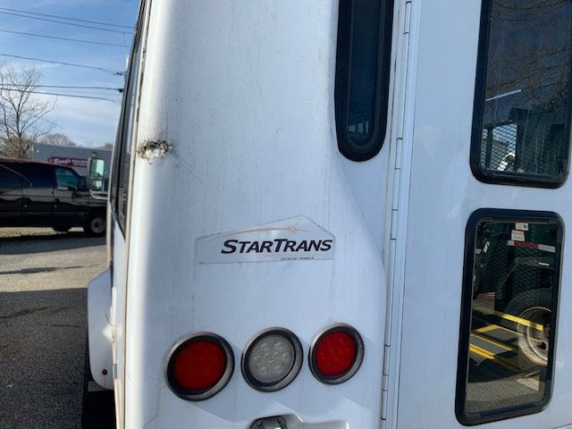 2012 Ford E350 SD PEOPLE MOVER MINI BUS LOW MILES MECHANIC SPECIAL - 21878819 - 48