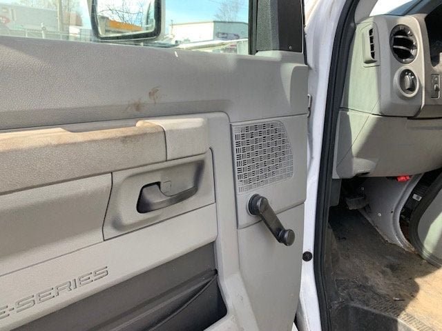 2012 Ford E350 SD PEOPLE MOVER MINI BUS LOW MILES MECHANIC SPECIAL - 21878819 - 69