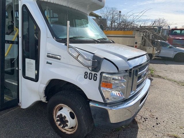 2012 Ford E350 SD PEOPLE MOVER MINI BUS LOW MILES MECHANIC SPECIAL - 21878819 - 7