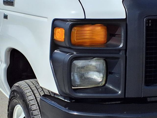 2012 Ford E450 14' Box Van w/Liftgate - 22867125 - 1