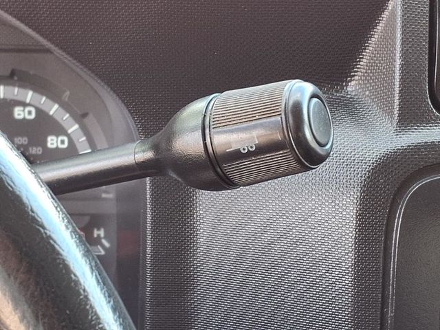 2012 Ford E450 14' Box Van w/Liftgate - 22867125 - 31