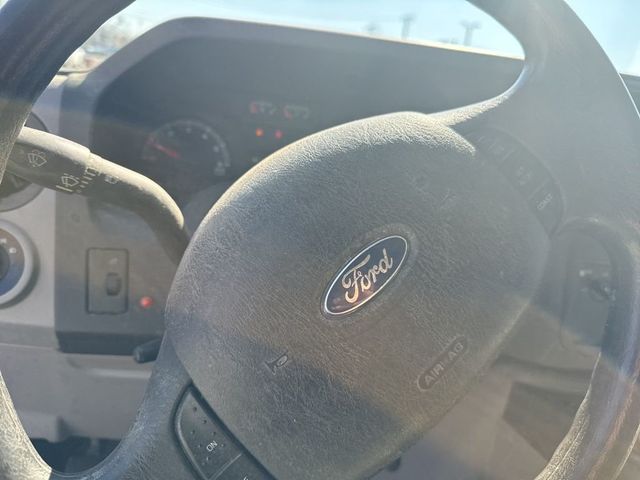 2012 Ford Econoline Cargo Van E-250 Commercial - 23003696 - 6