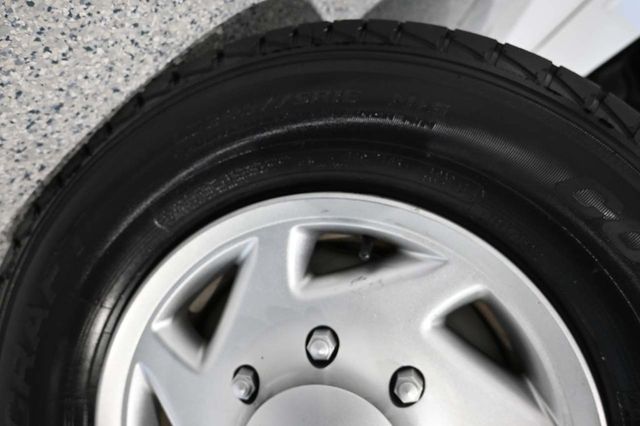 2012 Ford Econoline Wagon E-350 Super Duty Ext XLT - 22984867 - 11