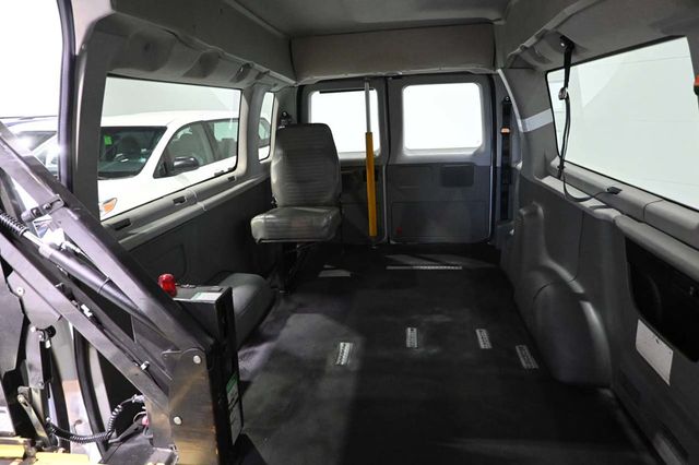 2012 Ford Econoline Wagon E-350 Super Duty Ext XLT - 22984867 - 21
