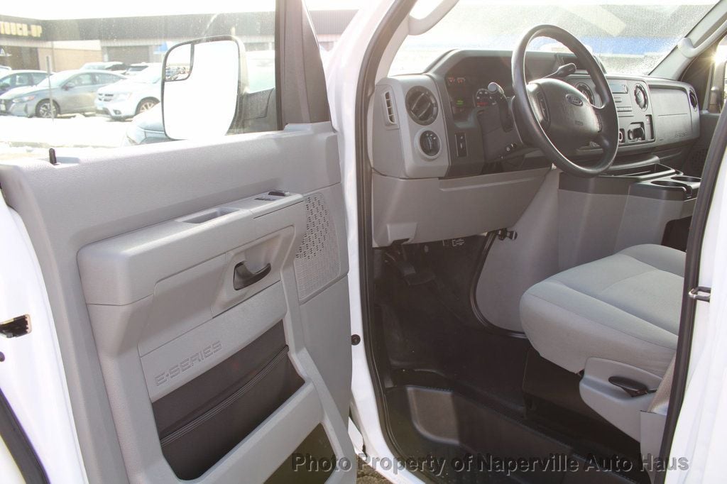 2012 FORD E-350 - Image 6