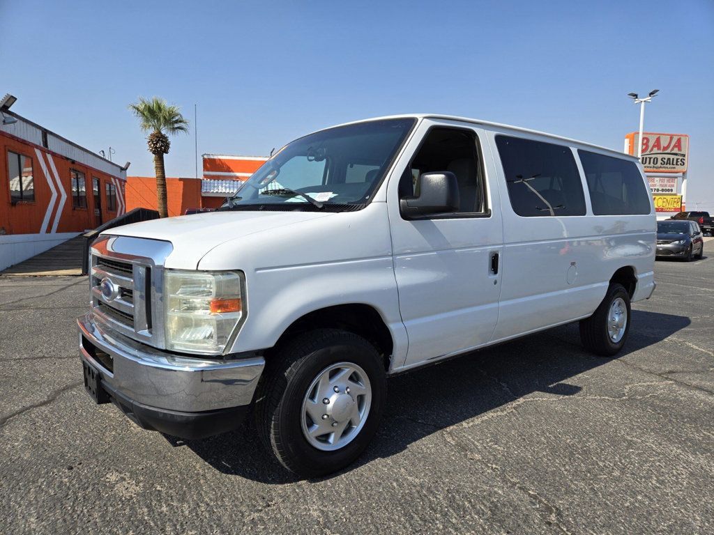 2012 Ford Econoline Wagon E-350 Super Duty XLT - 22580764 - 0