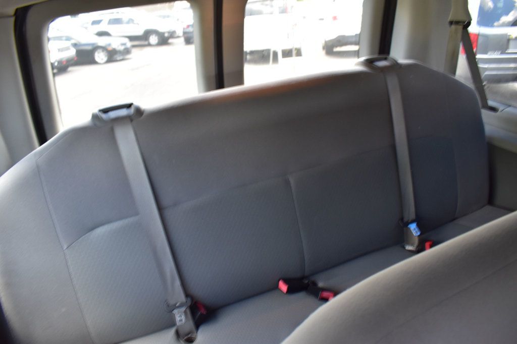 2012 Ford Econoline Wagon ECONOLINE E350 SUPER DUTY - 23070628 - 25