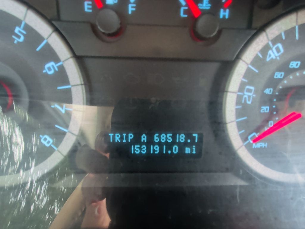 Ford Escape FWD 4dr Limited photo 16