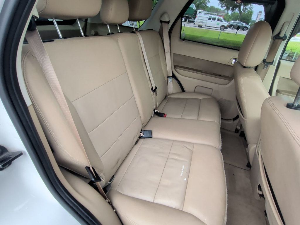 Ford Escape FWD 4dr Limited photo 21