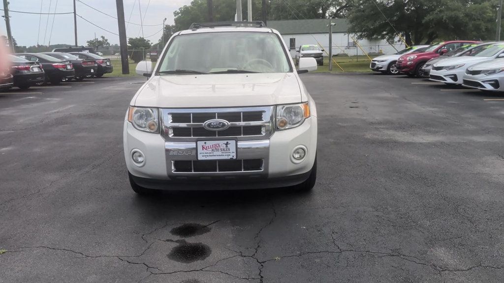 Ford Escape FWD 4dr Limited photo 3