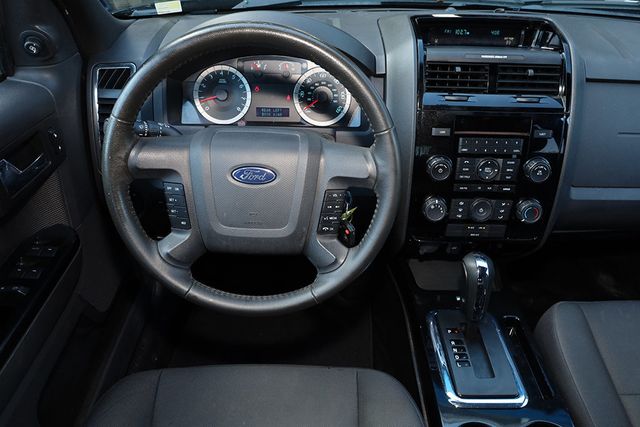 2012 FORD ESCAPE FWD 4dr XLT - 22935008 - 17