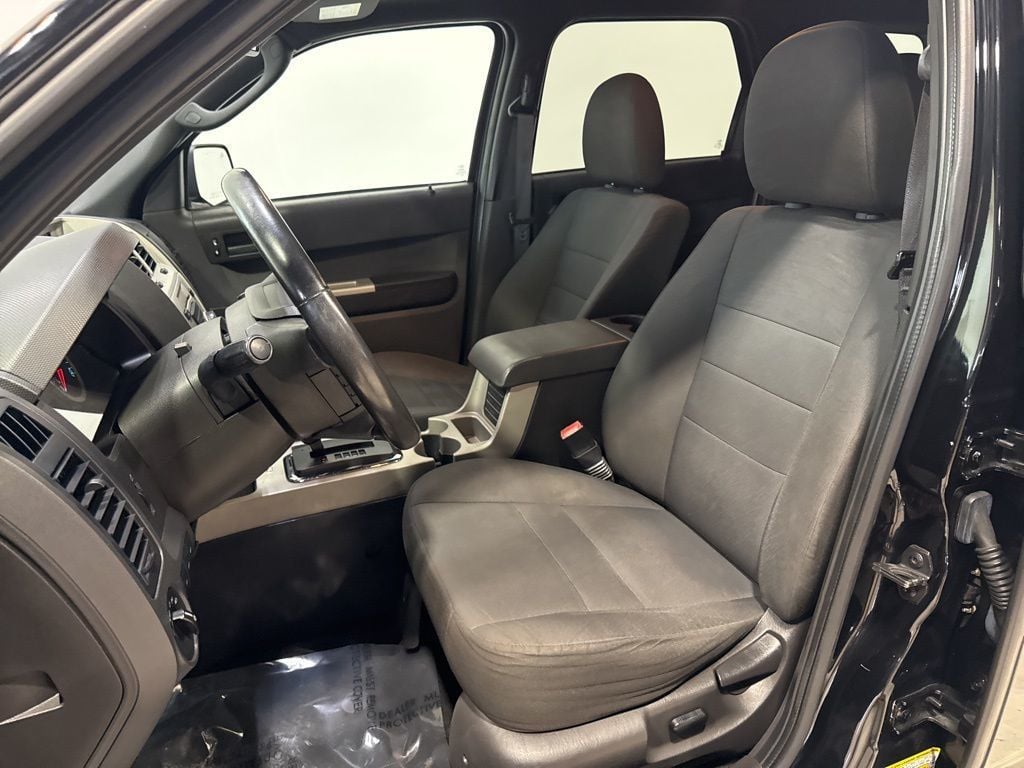 2012 Ford Escape FWD 4dr XLT - 23005763 - 21