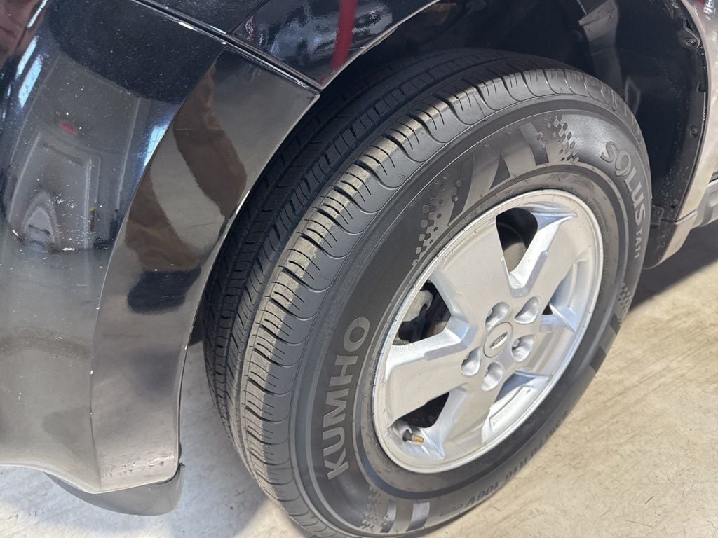 2012 Ford Escape FWD 4dr XLT - 23005763 - 2