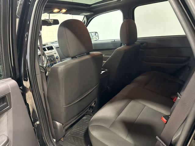 2012 Ford Escape FWD 4dr XLT - 23005763 - 29