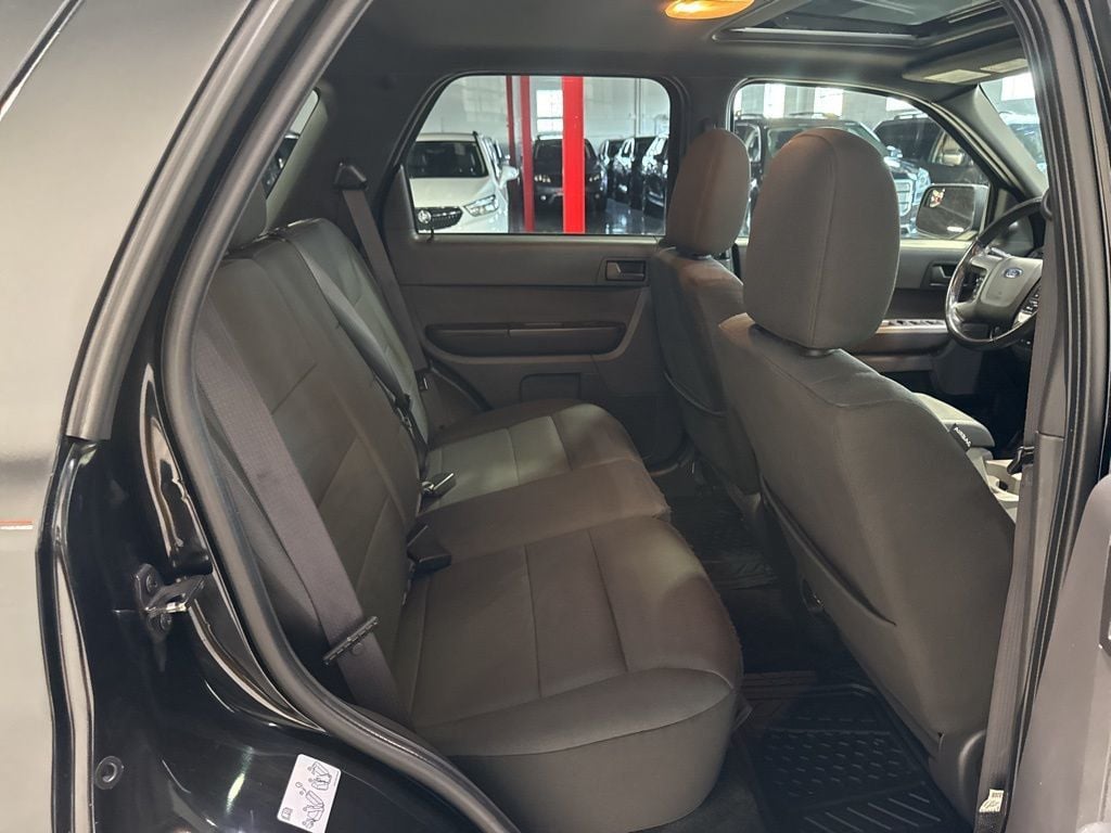 2012 Ford Escape FWD 4dr XLT - 23005763 - 32