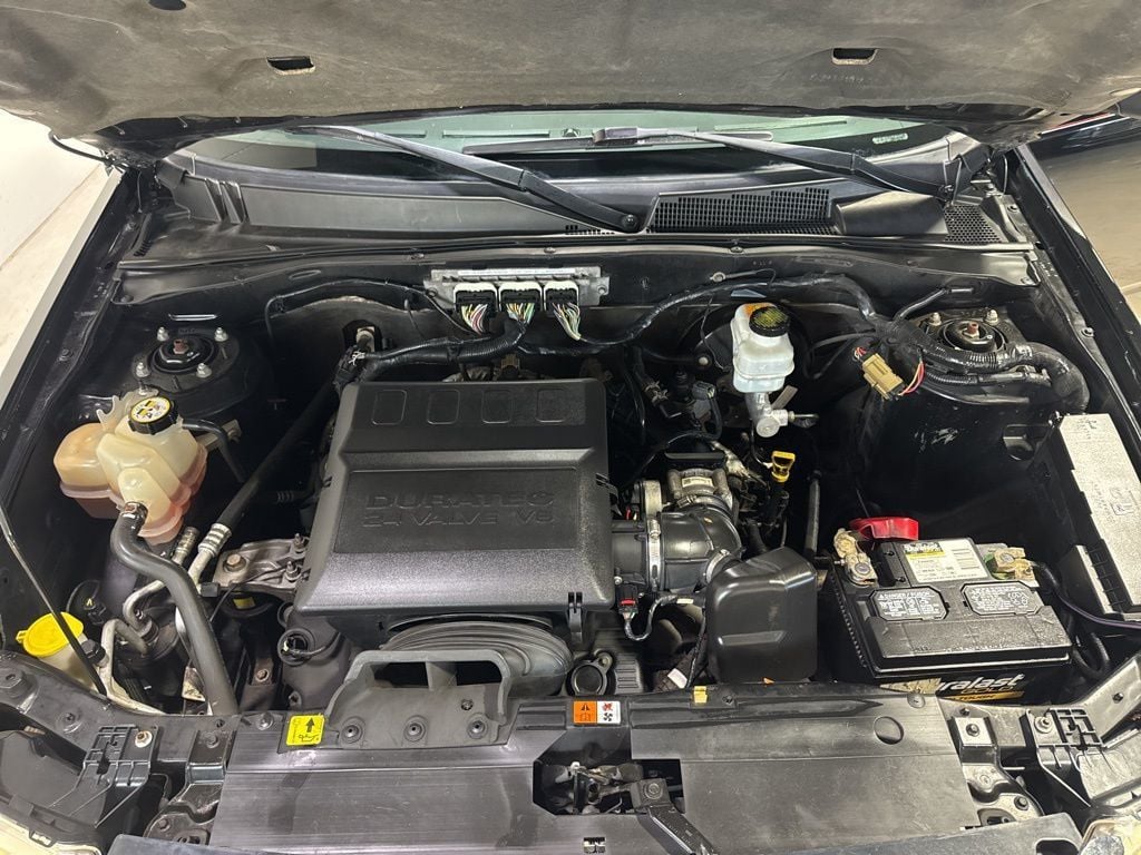 2012 Ford Escape FWD 4dr XLT - 23005763 - 40