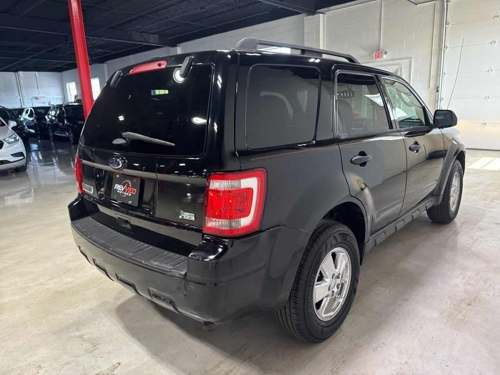 2012 Ford Escape FWD 4dr XLT - 23005763 - 6
