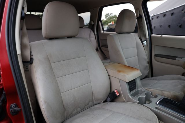 2012 Ford Escape FWD 4dr XLT - 23067242 - 18