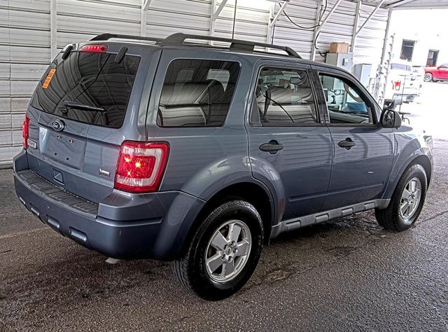 2012 Ford Escape FWD 4dr XLT - 23069990 - 1