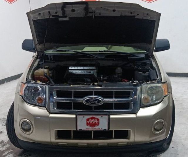 2012 Ford Escape FWD 4dr XLT - 22973332 - 2