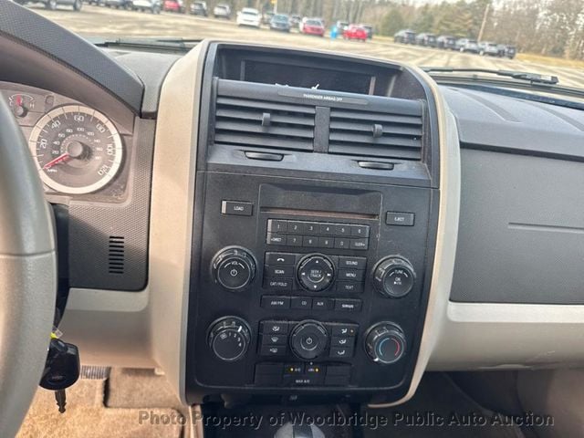 2012 Ford Escape XLS - 22774081 - 22