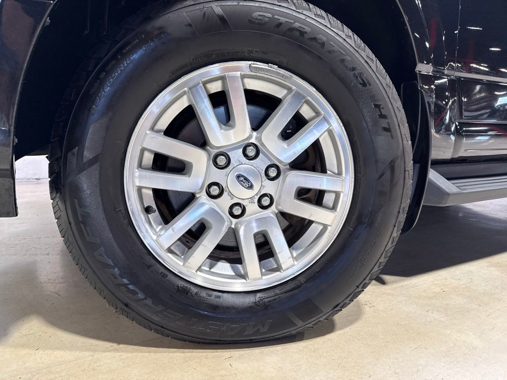 2012 Ford Expedition EL 4WD 4dr XLT - 23081447 - 1