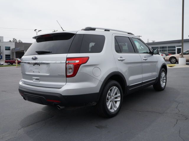 2012 Ford Explorer 4WD 4dr XLT - 11875873 - 1