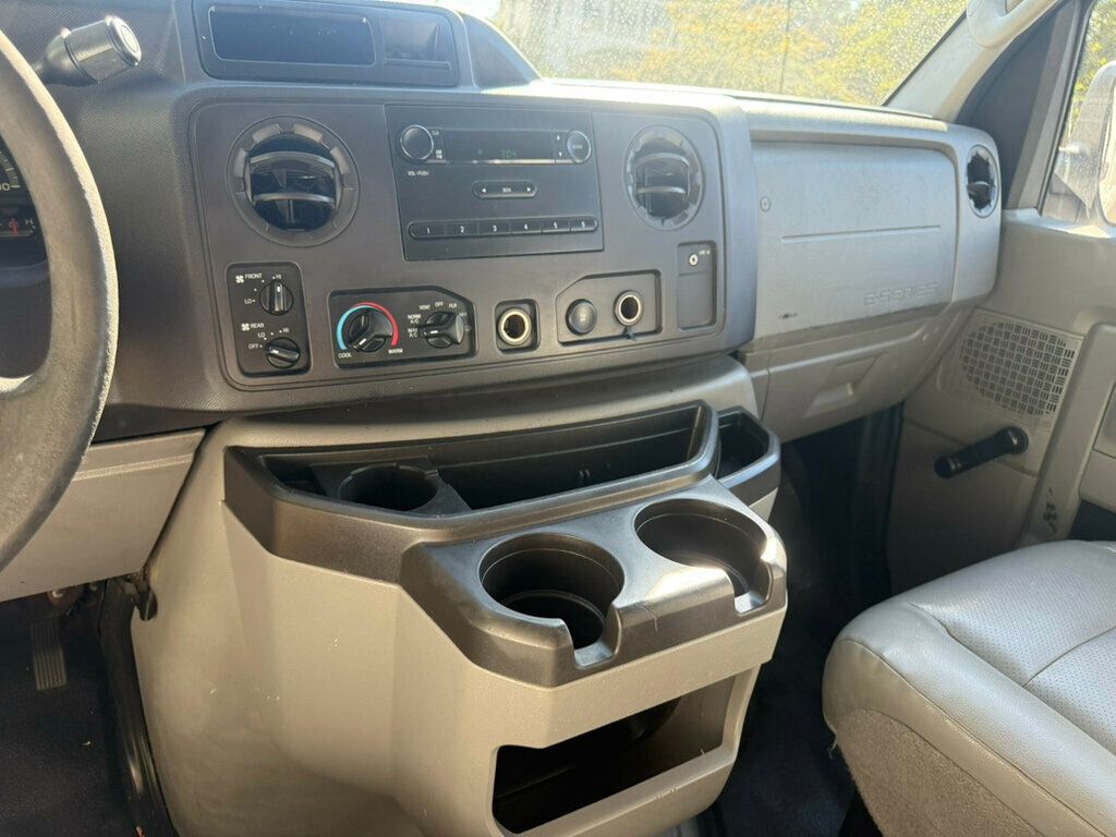 2012 Ford E-350 E350 SUPER DUTY EXTENDED PASSENGER VAN - 22921547 - 16