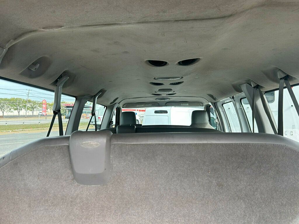2012 Ford E-350 E350 SUPER DUTY EXTENDED PASSENGER VAN - 22921547 - 38