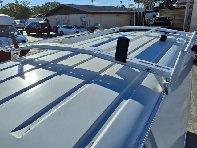 2012 Ford E-Series E-250 - 22976802 - 9