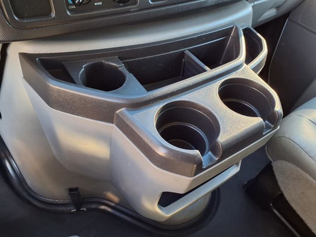 2012 Ford E-Series E-250 - 22976802 - 12