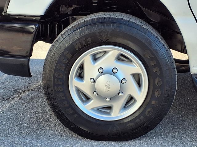 2012 Ford E-Series E-250 - 22976802 - 41