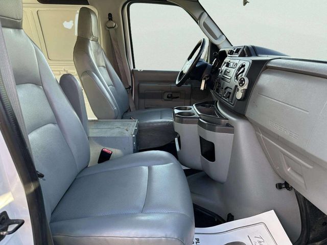 2012 Ford E-Series E 250 3dr Cargo Van - 23042473 - 22