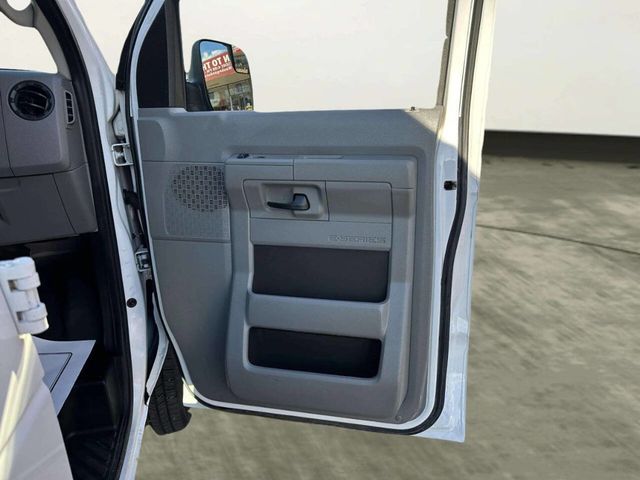 2012 Ford E-Series E 250 3dr Cargo Van - 23042473 - 23