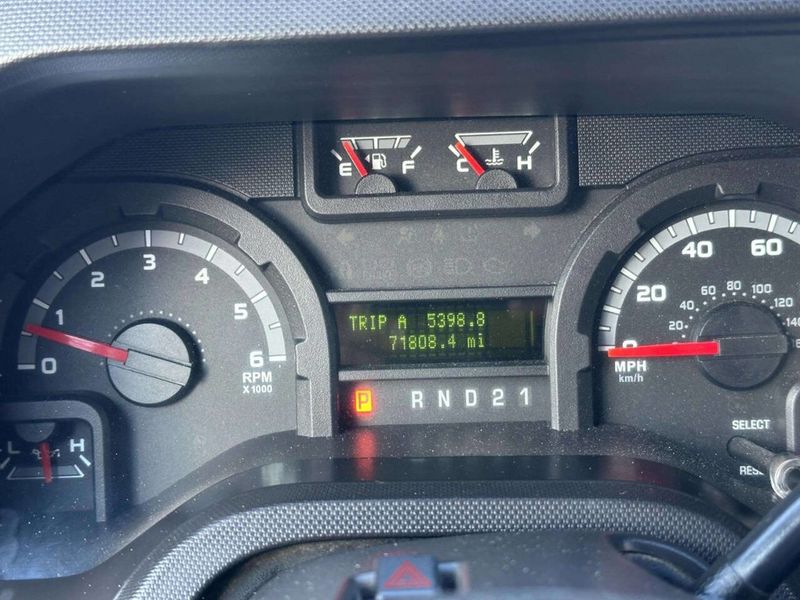 2012 Ford E-Series E 250 3dr Cargo Van - 23042473 - 26