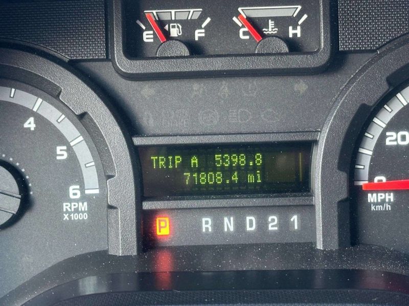 2012 Ford E-Series E 250 3dr Cargo Van - 23042473 - 27