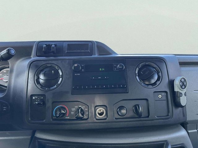 2012 Ford E-Series E 250 3dr Cargo Van - 23042473 - 29